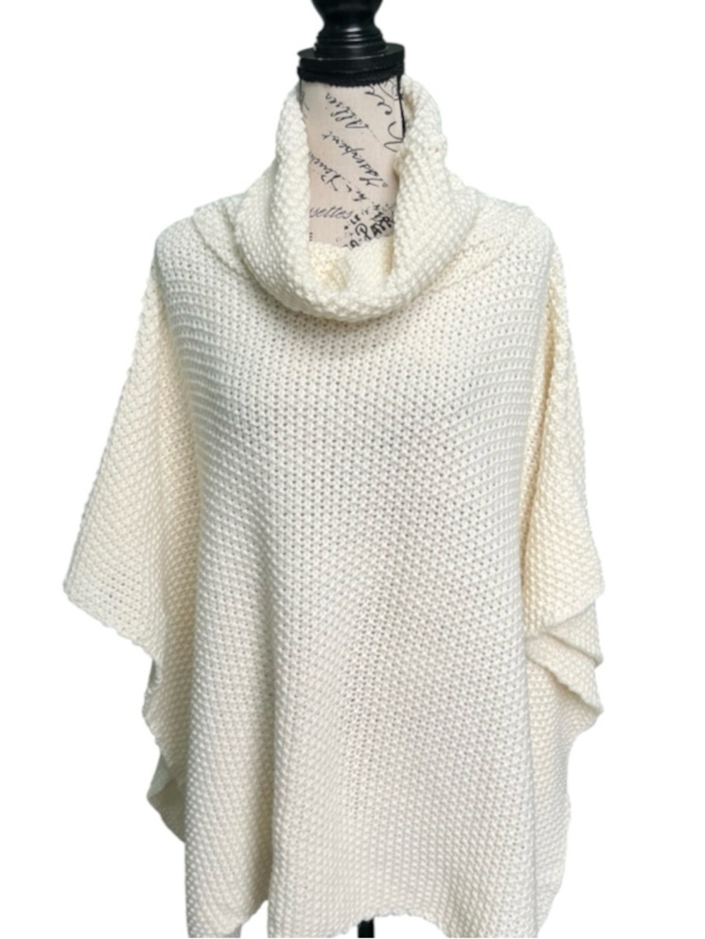 Coco Gio Poncho